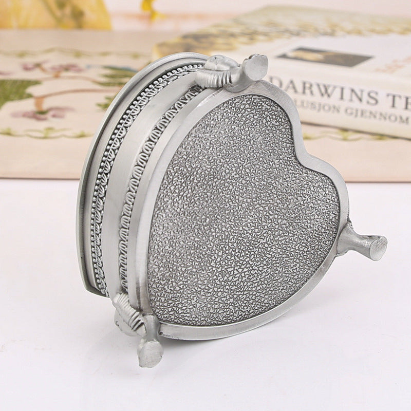 Creative European Retro Jewelry Storage Heart-shaped Rose Jewelry Box
