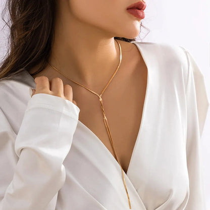 قلادة سلسلة ثعبان مسطحة قوطية – قلادة عتيقة قابلة للتعديل للنساء!